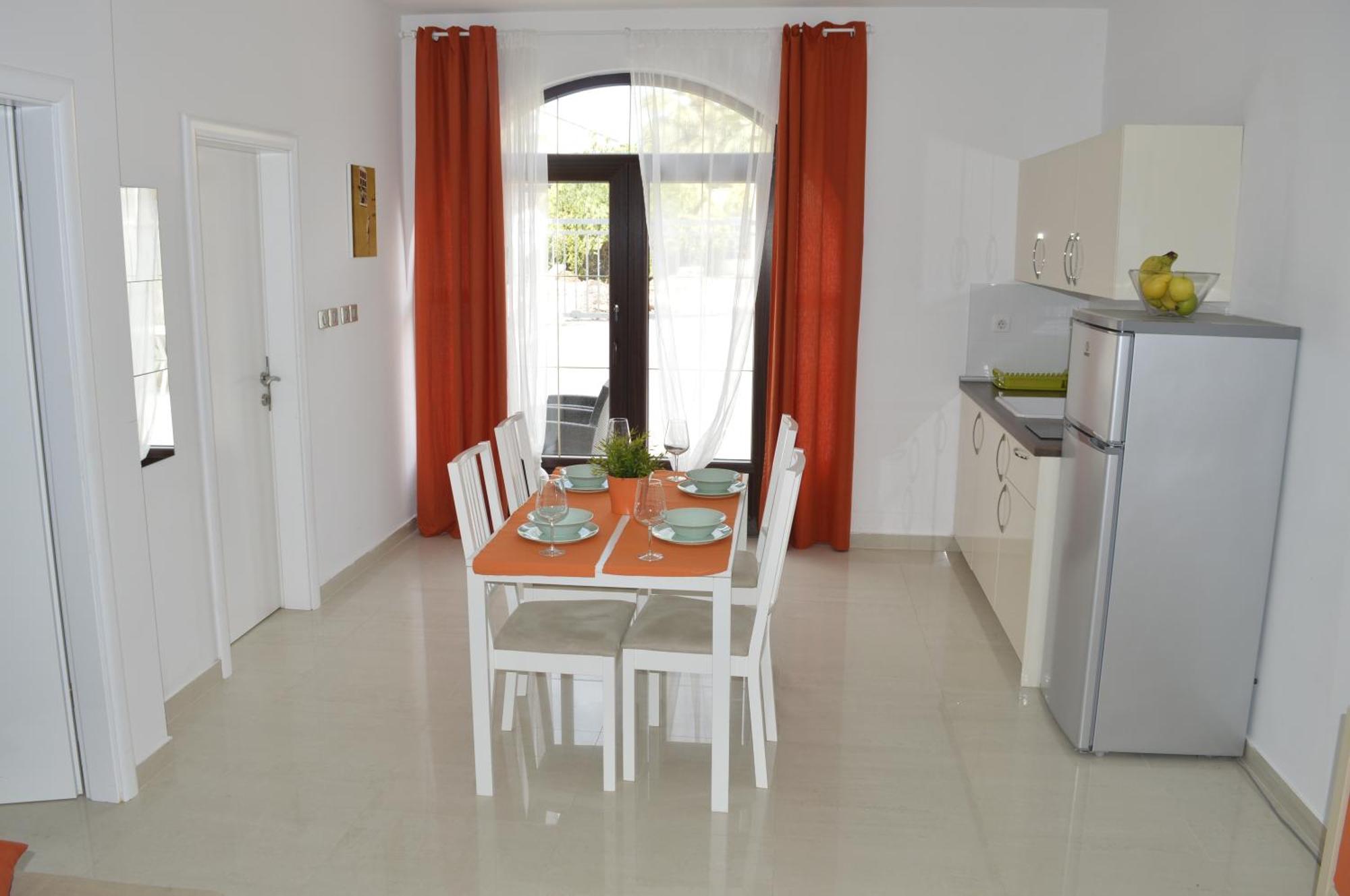Apartments Villa Alba Porec Exterior photo